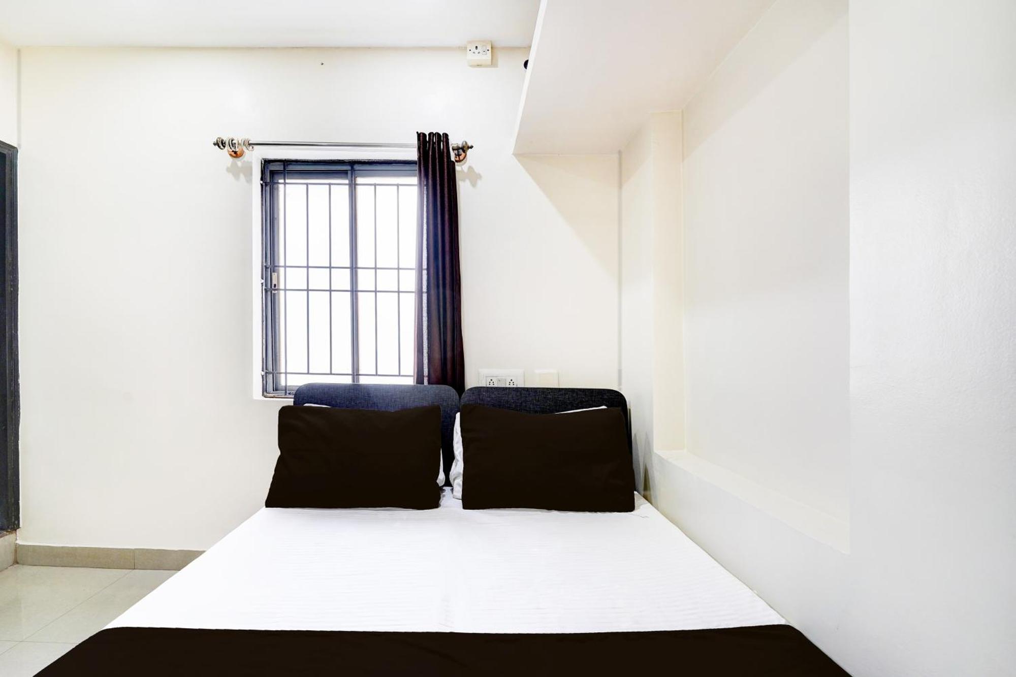 Nagananda Residency Hotel Bangalore Ngoại thất bức ảnh