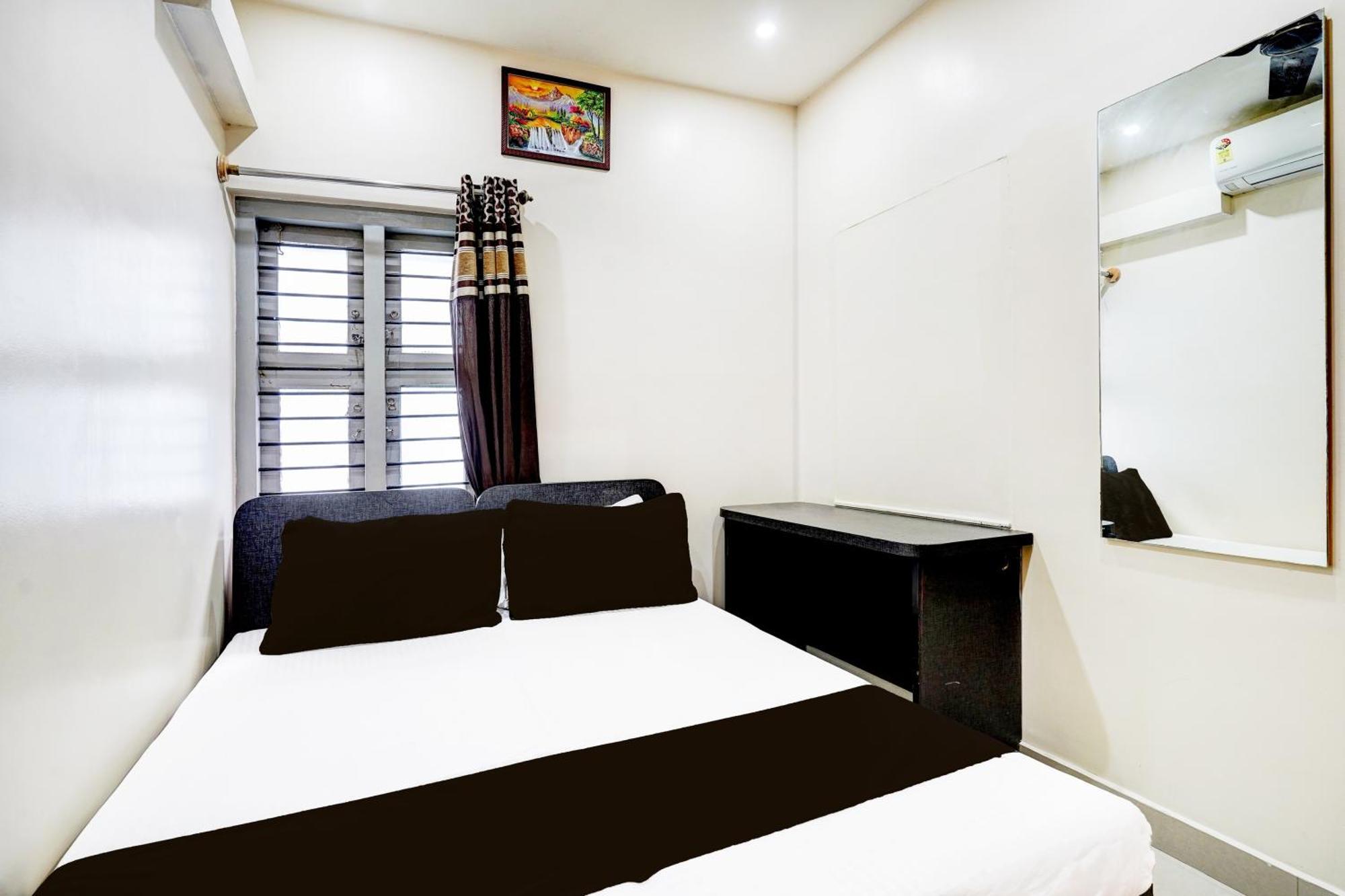 Nagananda Residency Hotel Bangalore Ngoại thất bức ảnh
